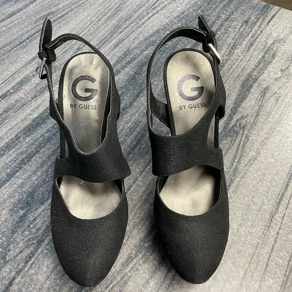 Guess Heels - Picture 12 of 12